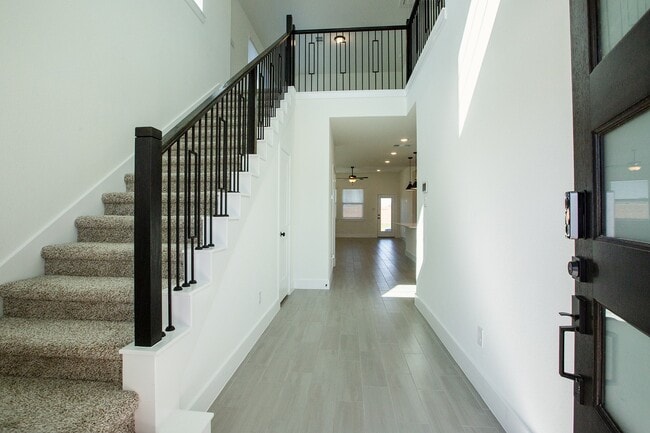 Building Photo - 21134 Garden Palm Dr