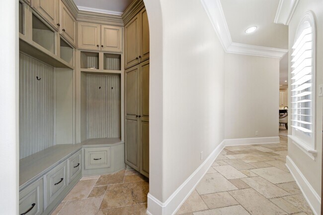 Building Photo - 14302 Belle River Ln