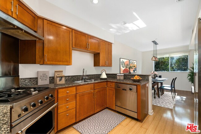 Building Photo - 2111 S Beverly Glen Blvd