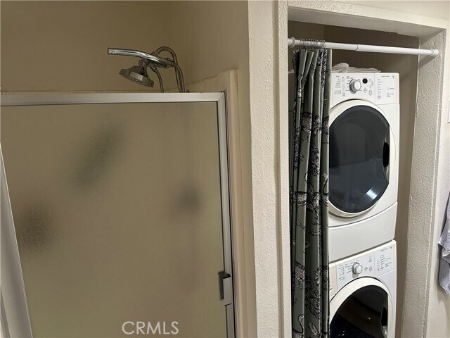 Building Photo - 3054 Via Serena S