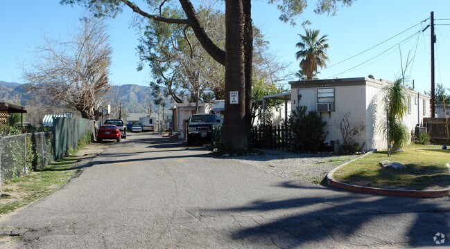 Primary Photo - Mountain View Trailer Park