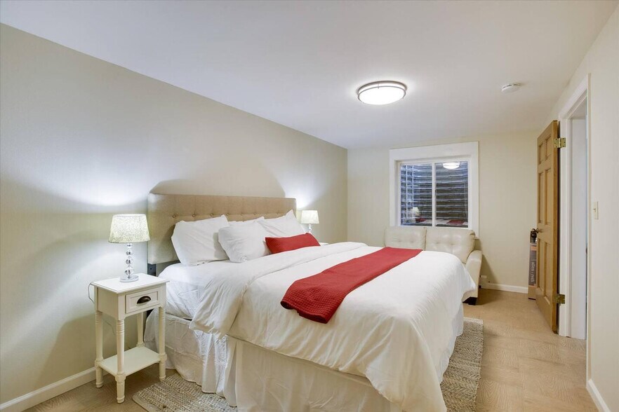 Building Photo - 1908 Pawnee Dr