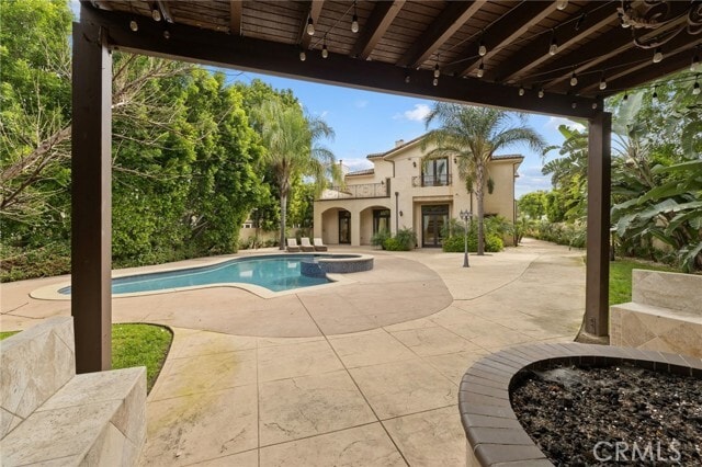 Building Photo - 5667 Lubao Ave