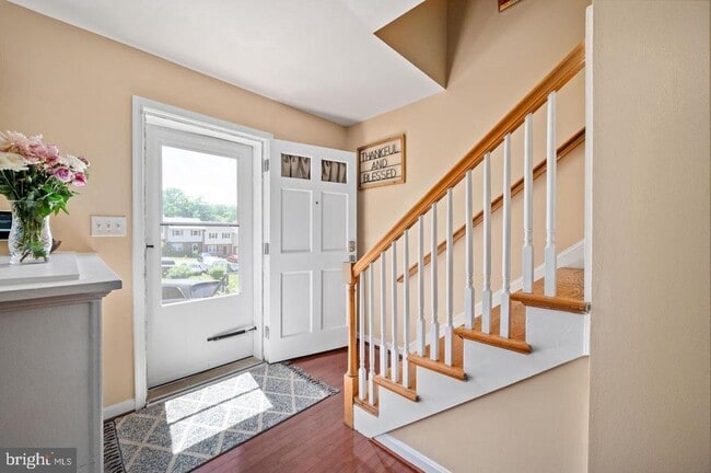 Building Photo - 130 Falmouth Dr