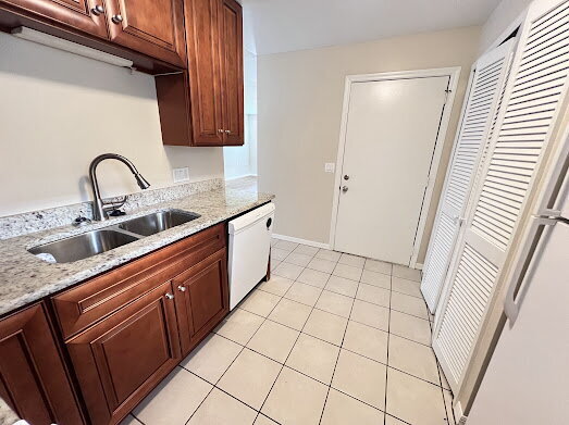 Building Photo - 1016 Arthur Ave