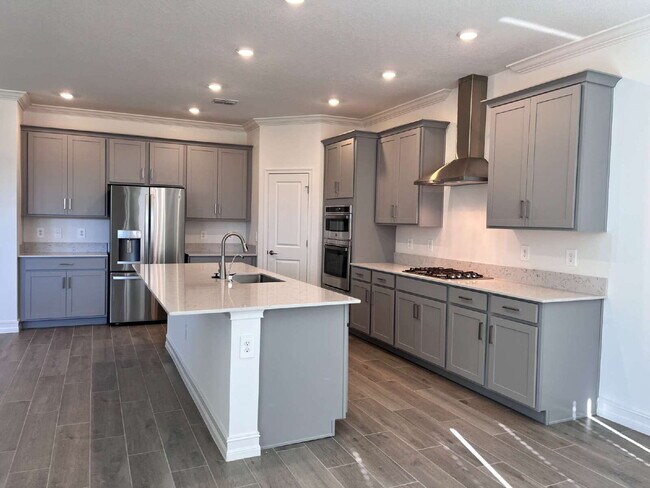 Building Photo - 7016 119th Ct E