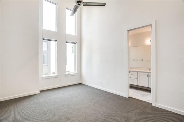 Building Photo - 2180 Bennett Ave