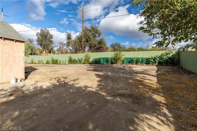 Building Photo - 107 Capitol Hill Dr