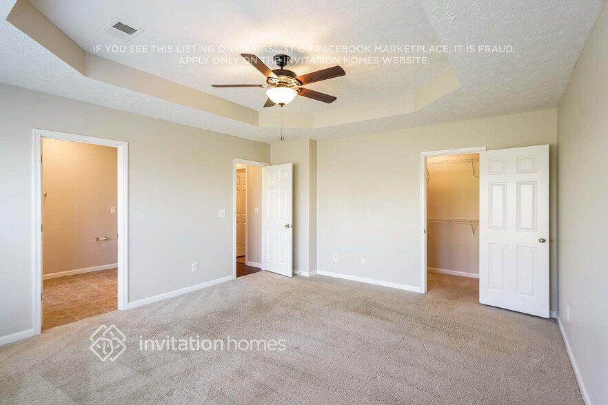 Building Photo - 2201 Oaklawn Ct