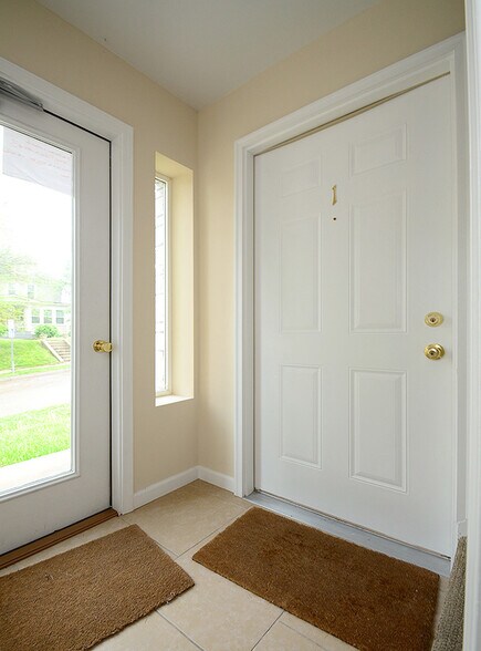 View from building entrance area into apt door - 3903 Cass St