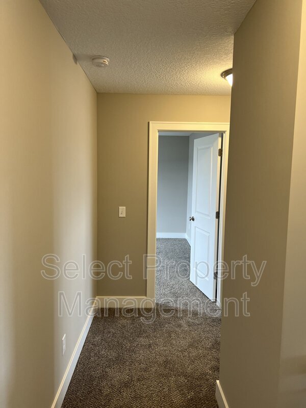 Building Photo - 12246 Speranza Dr