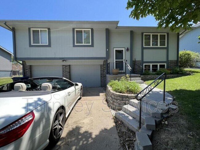 Primary Photo - 13309 S 35th Ave