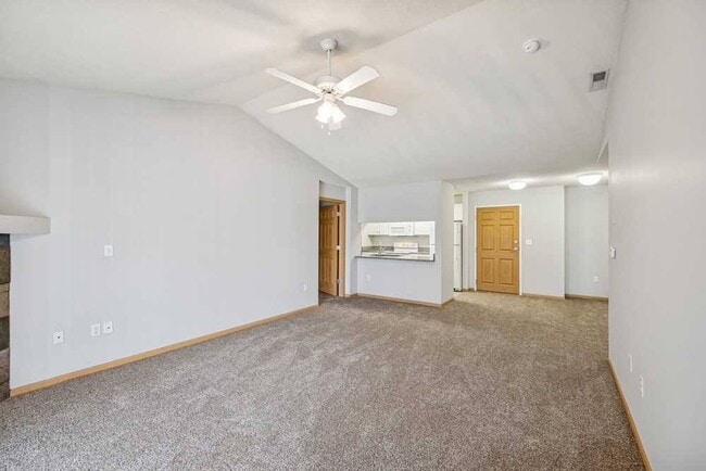 Floorplan - Pinebrook Apartments