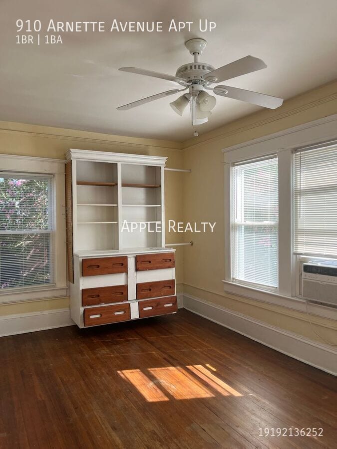Building Photo - 910 Arnette Ave