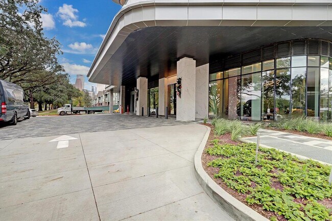 Building Photo - 1711 Allen Pkwy