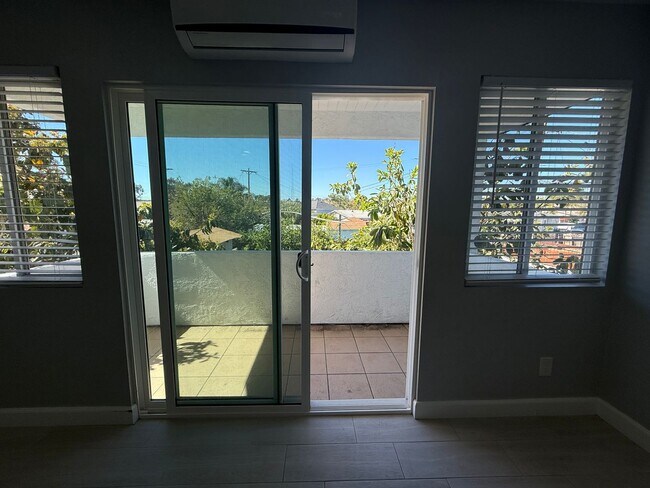 Building Photo - NewB SDS T 3634