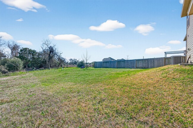 Building Photo - 940 21st St