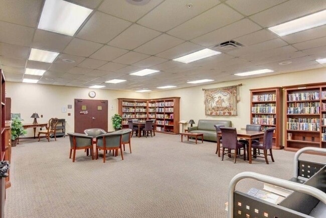 Building Photo - 368 Mansfield I