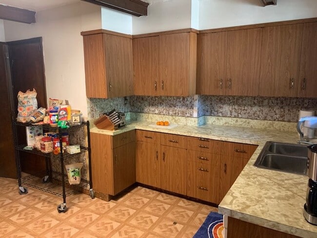 Building Photo - 223 S Atlantic Ave