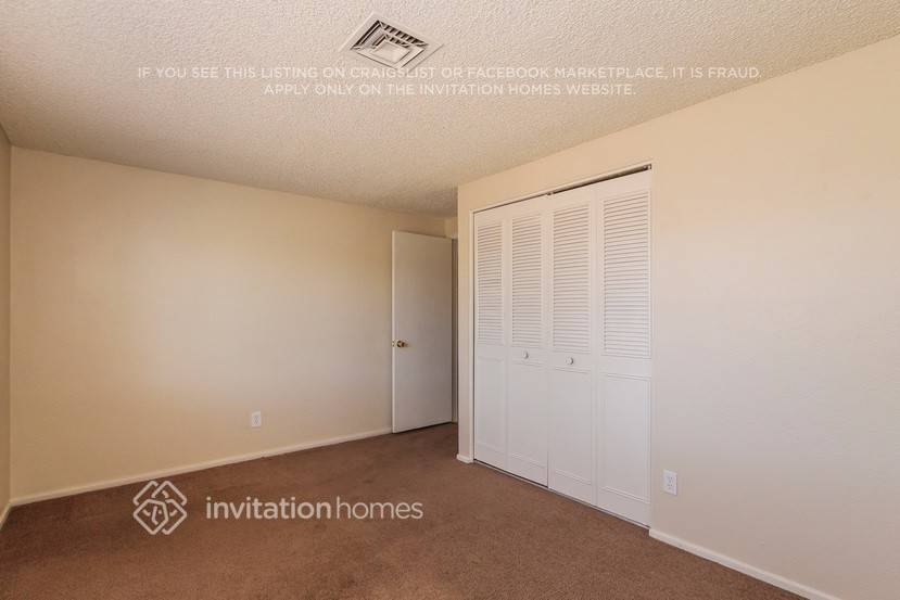 Building Photo - 6121 W Zoe Ella Way