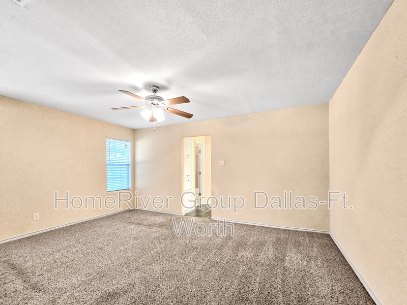 Building Photo - 6824 Shadydale Dr