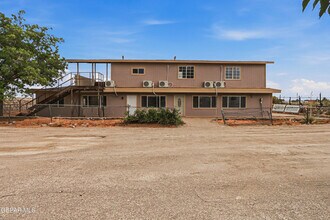 Building Photo - 15088 Rancho Del Sur Dr