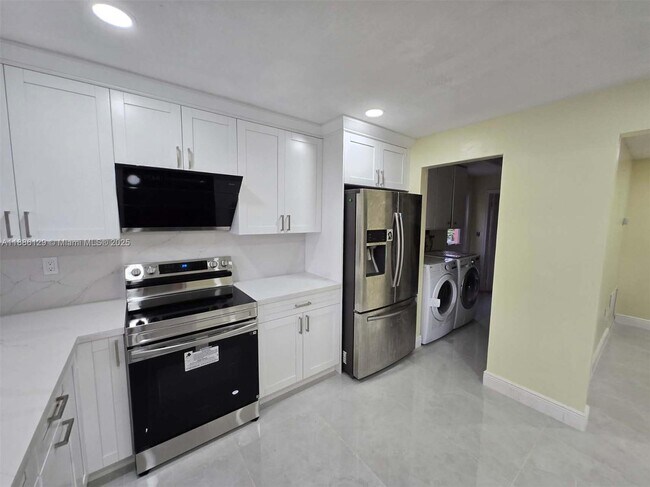 Primary Photo - 2430 NW 83rd Way