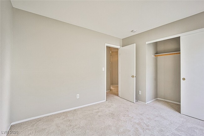 Building Photo - 1070 Canoga Peak Ave