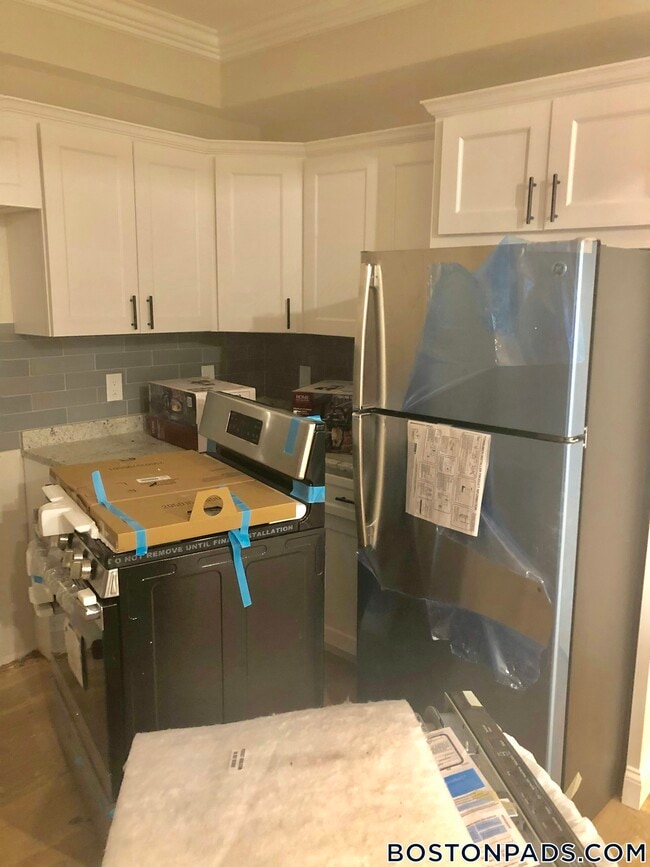 Building Photo - 75 Morris St