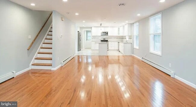 Building Photo - 217 Simpson Rd