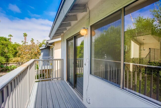 Building Photo - 243-243 N Granados Ave