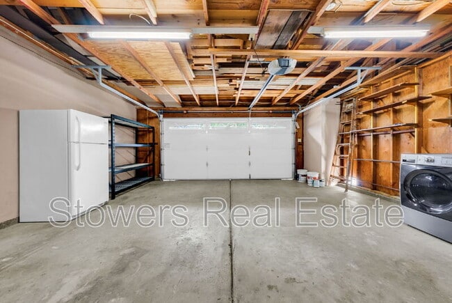 Building Photo - 216 Joaquin Dr