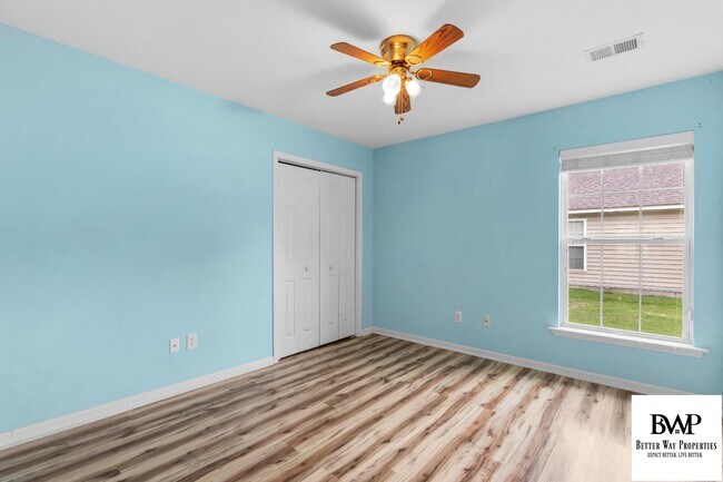 Building Photo - 824 White Fawn Dr