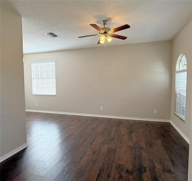 Building Photo - 10301 Goldenbrook Way