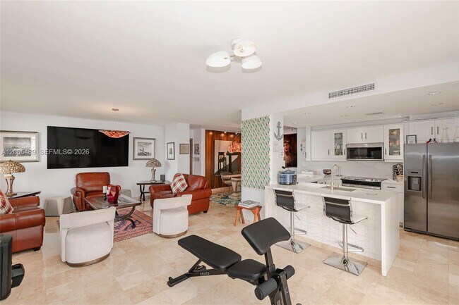 Building Photo - 11111 Biscayne Blvd