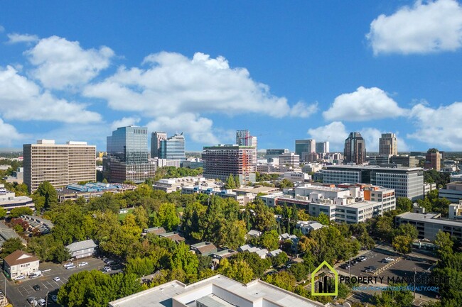 Building Photo - Remodeled Downtown Condo Rental