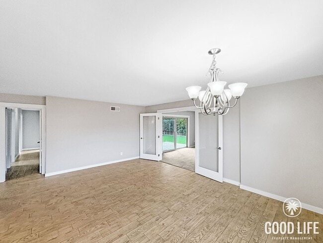 Building Photo - Modern 4-Bedroom Home with Spacious Yard in Prime Clairemont Location