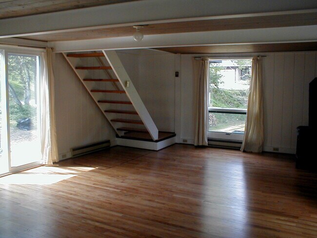 Living Room - 195 Calkins Rd