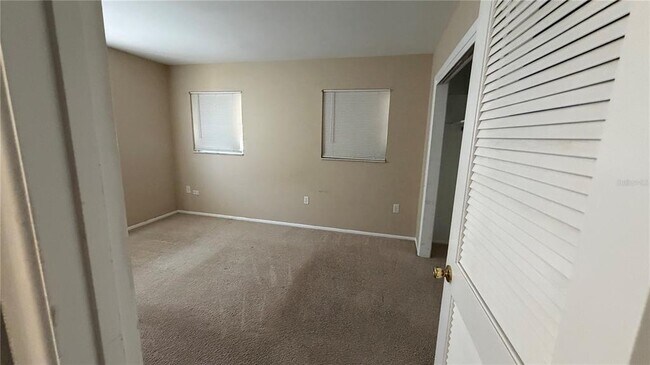 Building Photo - 339 Pine Tree Rd