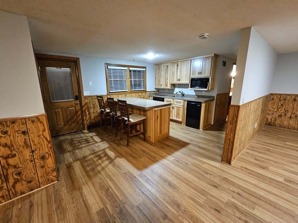 Building Photo - 11260 Fernbrook Ln N