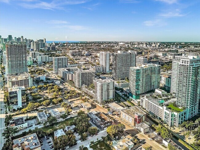 Building Photo - 3301 NE 1st Ave