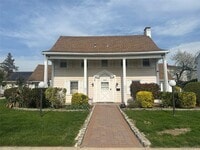 Building Photo - 88-65 192nd St