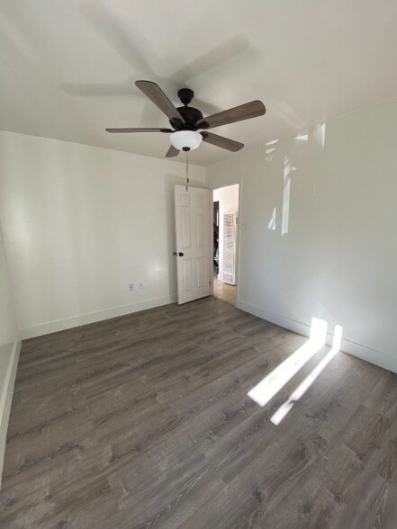 Building Photo - 3346-50 Jemez Dr
