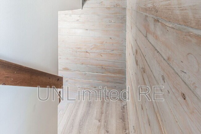 Building Photo - 4555 S Lake Mary Rd