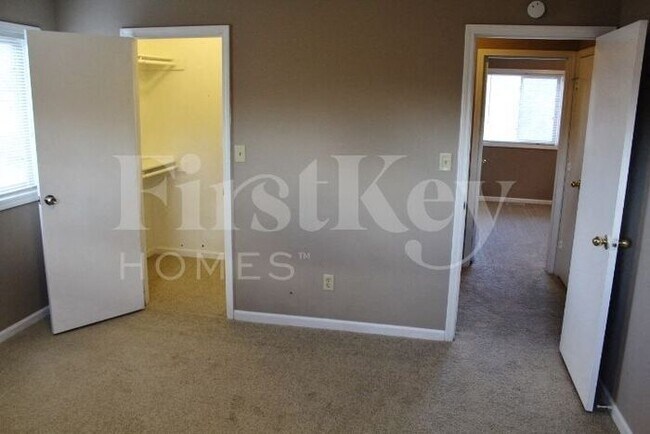 Building Photo - 1669 Purcell Cir