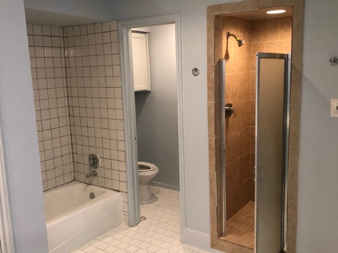 Building Photo - 2207 Heritage Cir