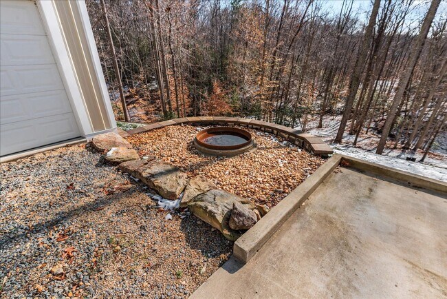 Building Photo - 2 Bedroom 3 Bath is Stafford, VA