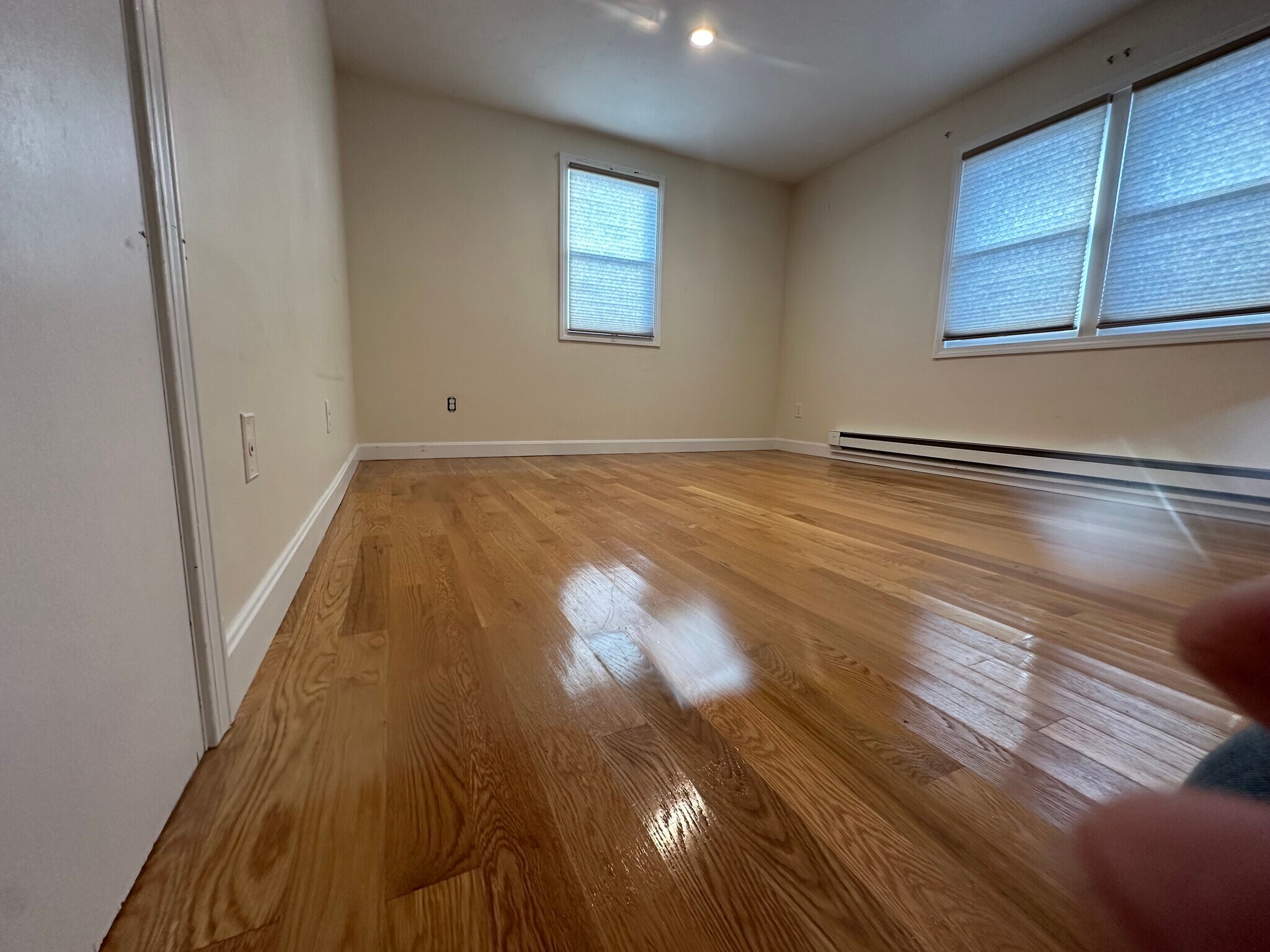 Building Photo - 48 Hauman St