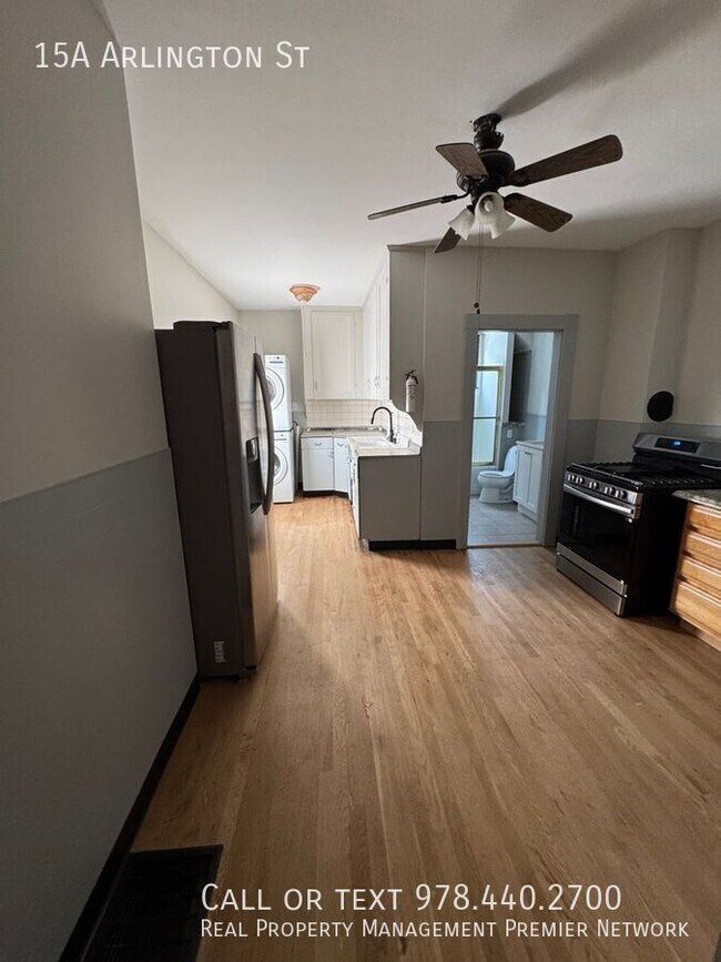 Building Photo - 15 Arlington St