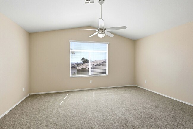 Building Photo - 4 bedroom with NO HOA! New Appliances & New Carpet!